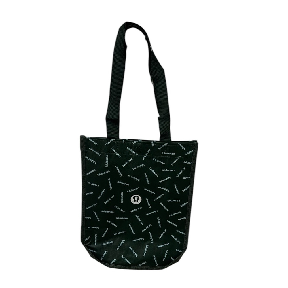 Lululemon green bag